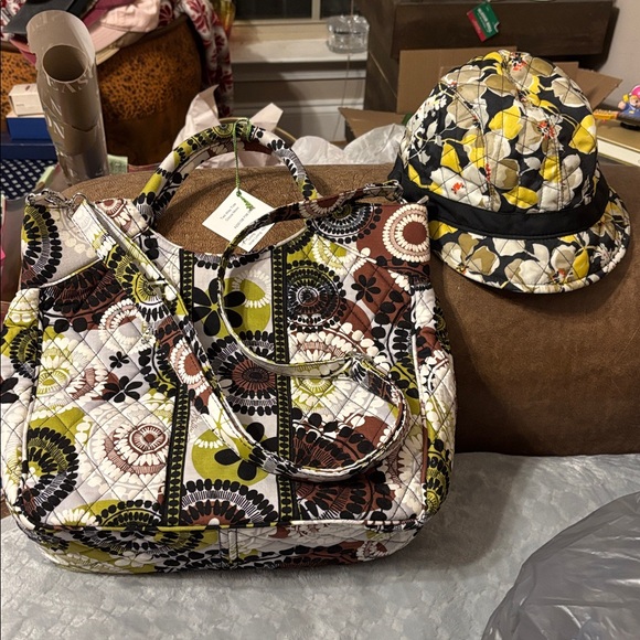 Vera Bradley NWT 2013 Cocoa Moss bag/purse/tote plus double side cap - Picture 1 of 16